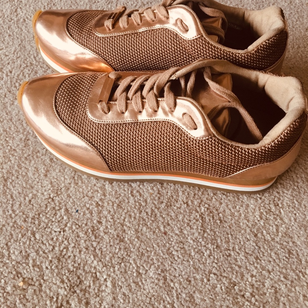 Stella McCartney sneakers